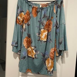 Emerald Off the Shoulder Top - Medium